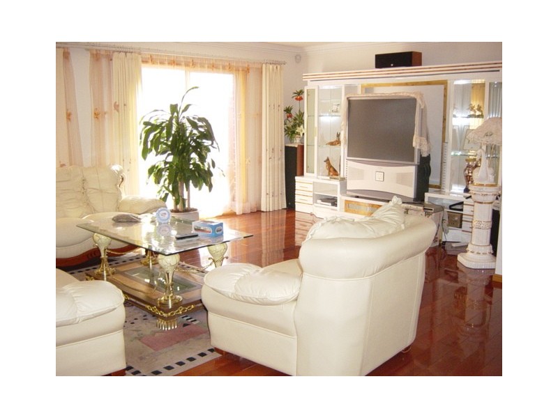 Hoxton Park NSW 2171