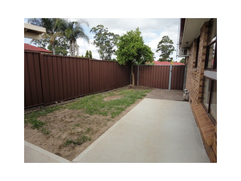 Bossley Park NSW 2176