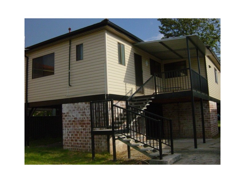 Fairfield NSW 2165