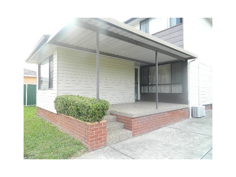 Fairfield West NSW 2165