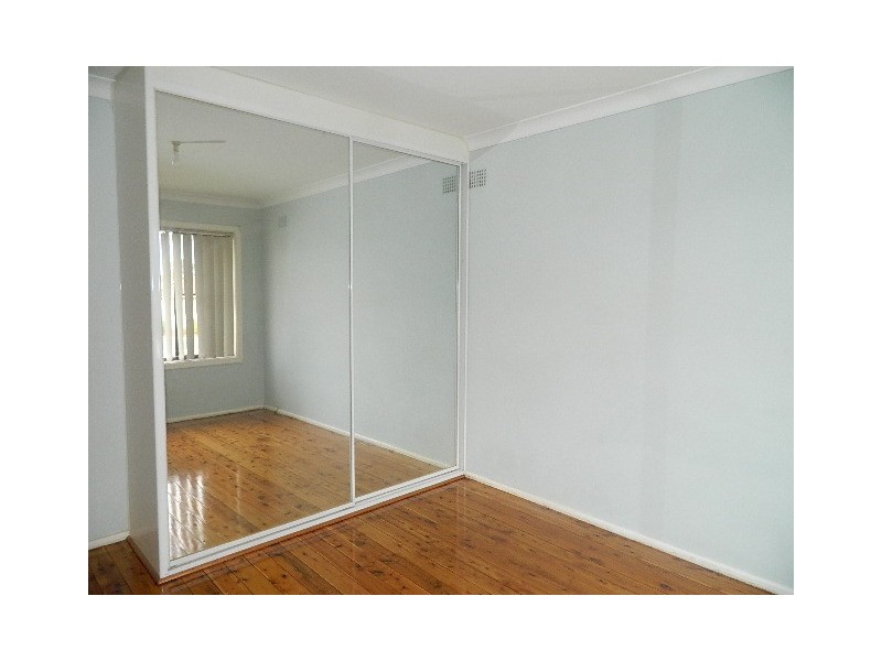 Fairfield West NSW 2165