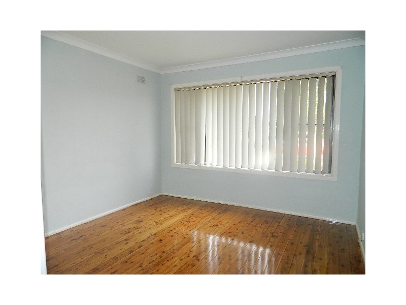 Fairfield West NSW 2165