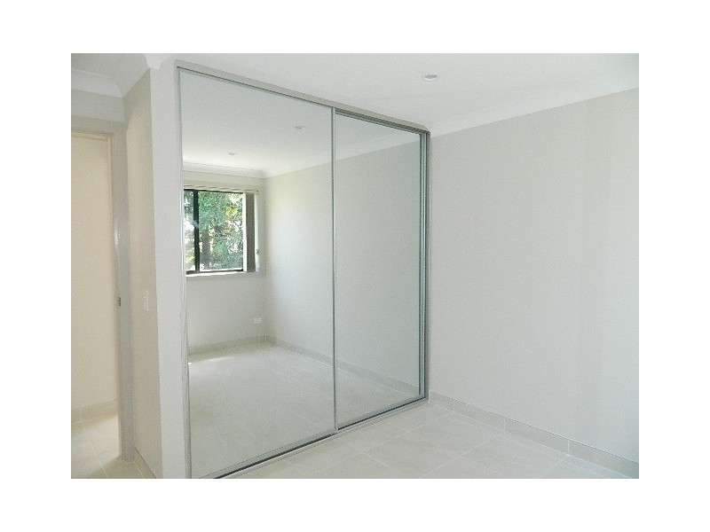 Fairfield West NSW 2165