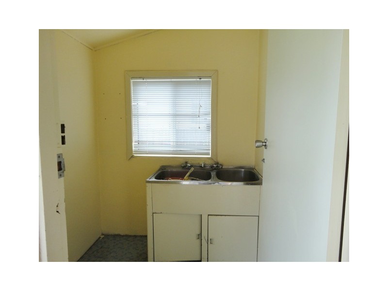 Fairfield East NSW 2165