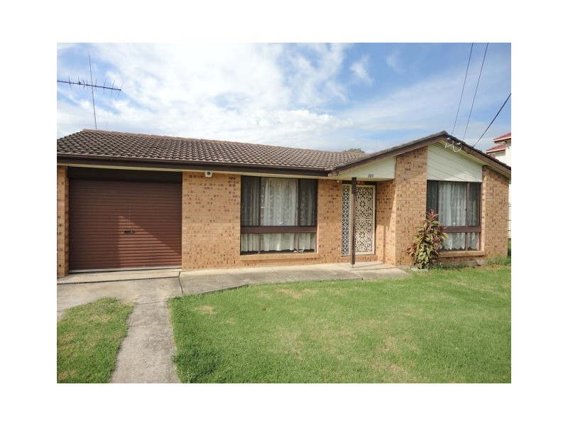 Fairfield West NSW 2165