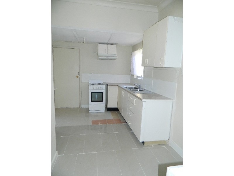 Fairfield NSW 2165