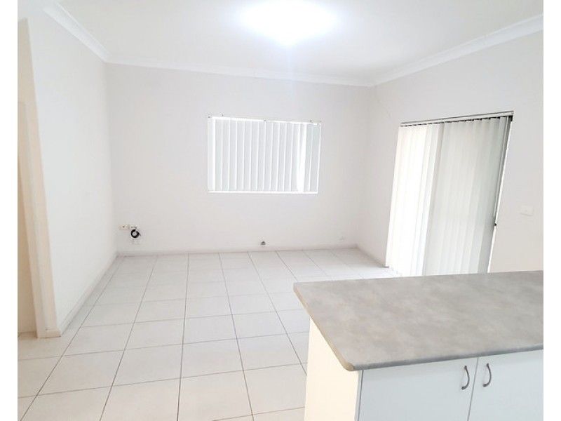 2081 ELIZABETH DRIVE, Cecil Park NSW 2178