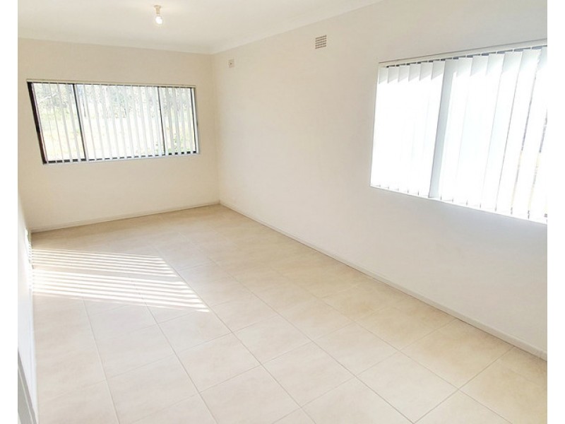 2081 ELIZABETH DRIVE, Cecil Park NSW 2178