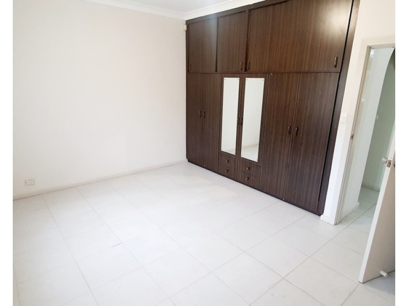 2081 ELIZABETH DRIVE, Cecil Park NSW 2178