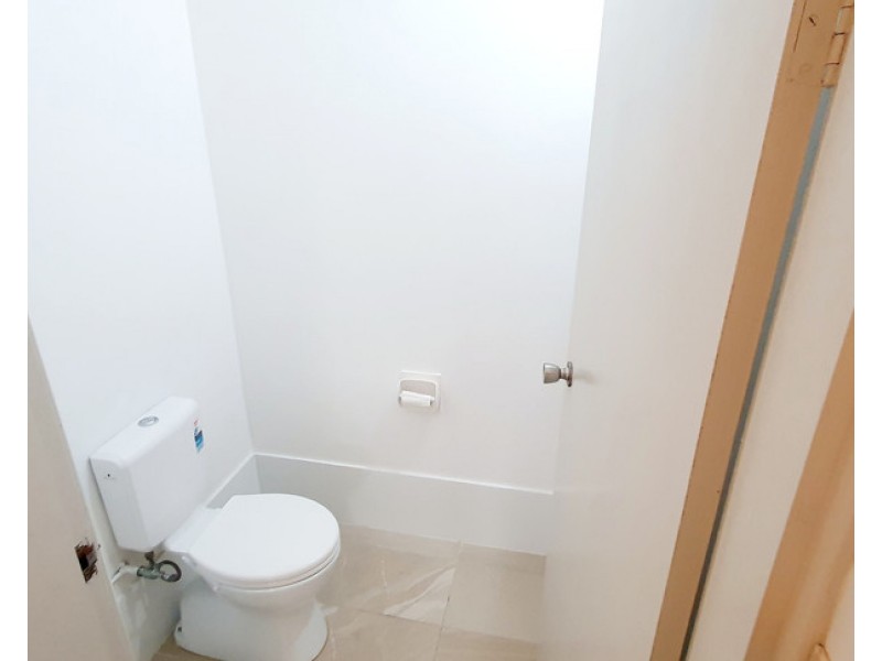 2081 ELIZABETH DRIVE, Cecil Park NSW 2178