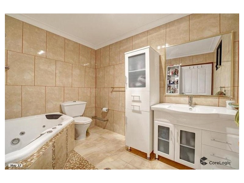 Fairfield West NSW 2165