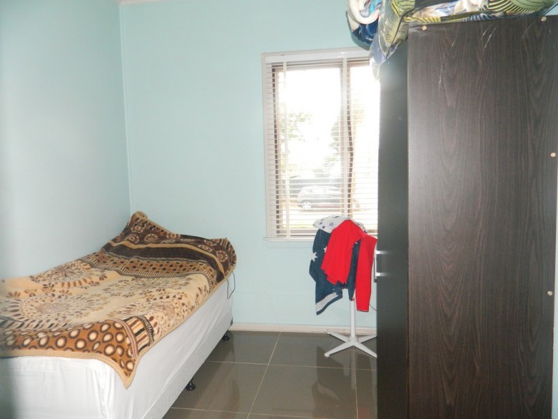 10 LEICHHARDT AVENUE, Fairfield West NSW 2165