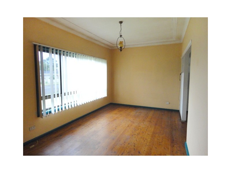 Fairfield West NSW 2165