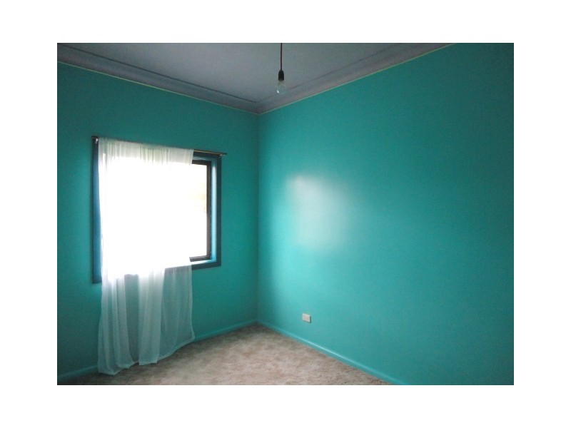 Fairfield West NSW 2165