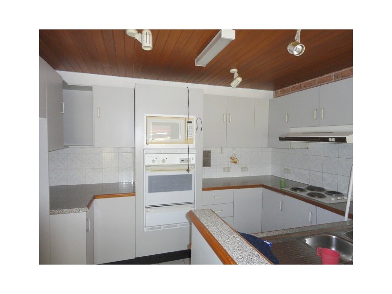 Bossley Park NSW 2176