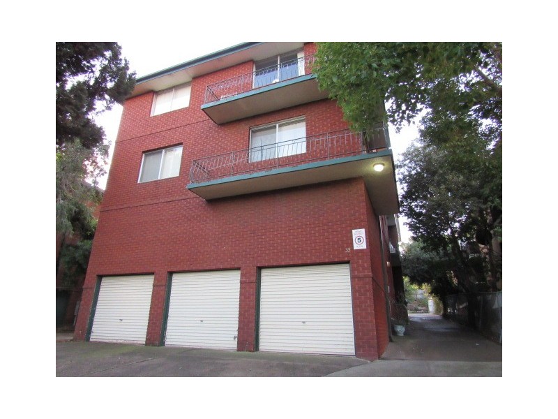 8/33 Bowden Street, Harris Park NSW 2150