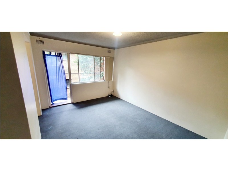 8/33 Bowden Street, Harris Park NSW 2150