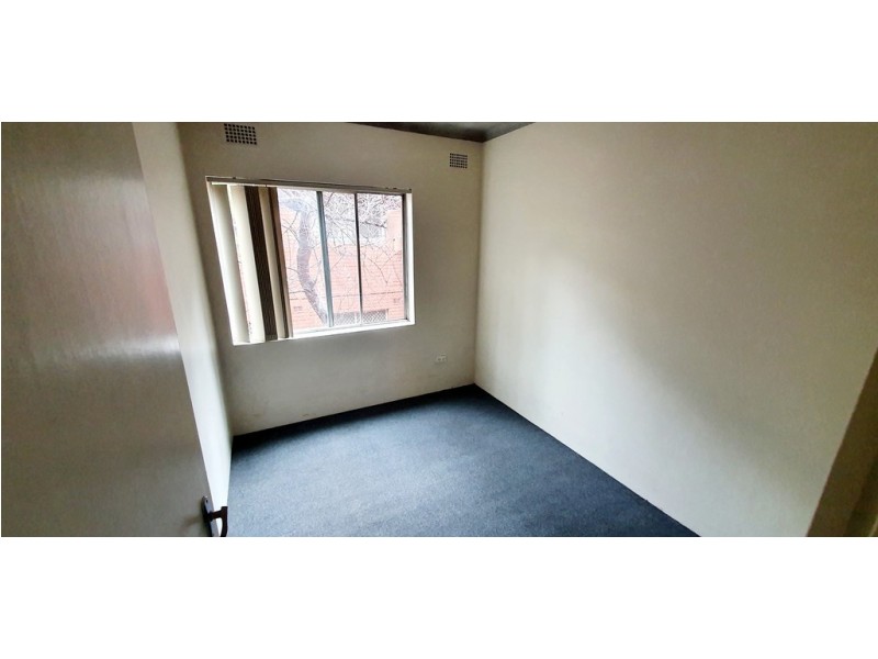 8/33 Bowden Street, Harris Park NSW 2150