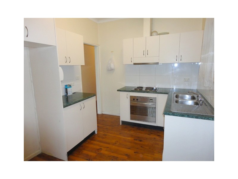 Fairfield West NSW 2165