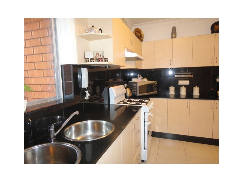 Fairfield NSW 2165