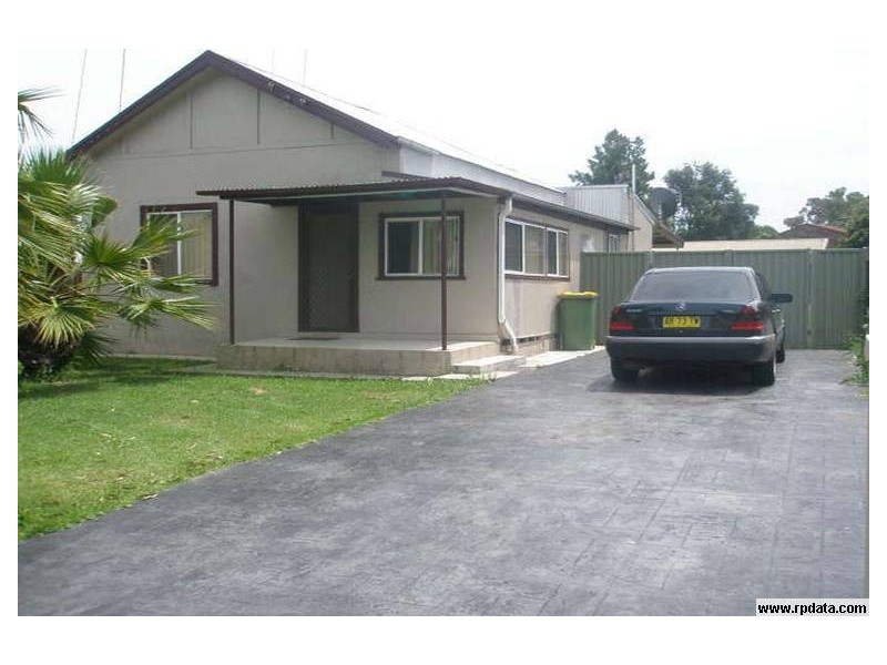 Fairfield East NSW 2165