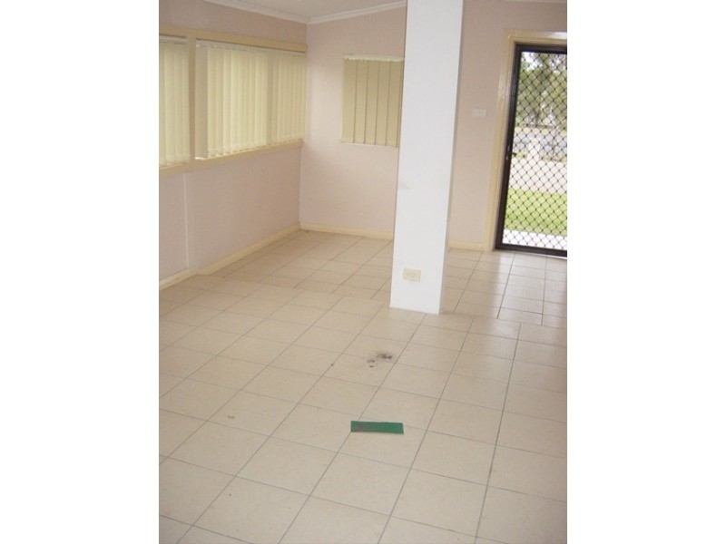 Fairfield East NSW 2165