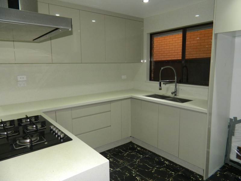 Bossley Park NSW 2176