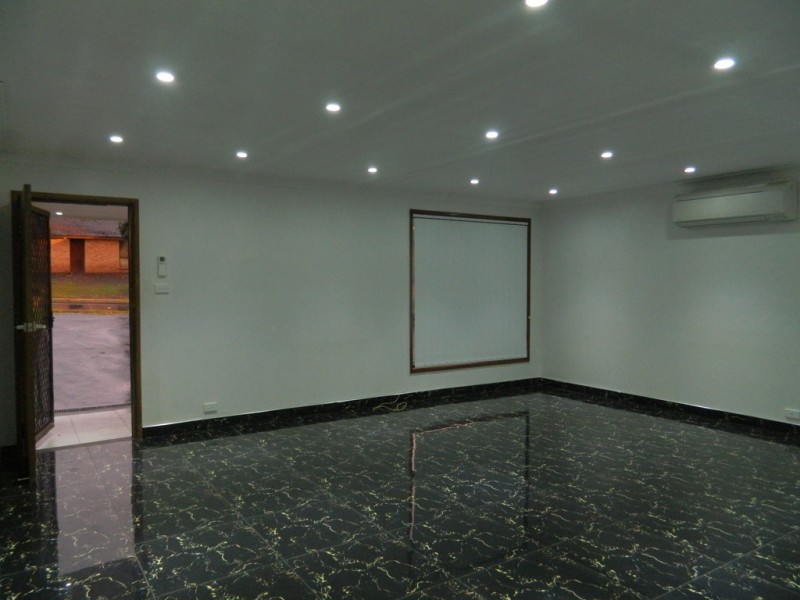 Bossley Park NSW 2176