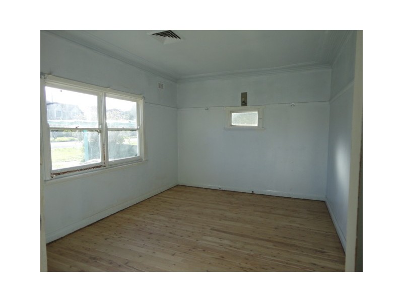 Fairfield NSW 2165