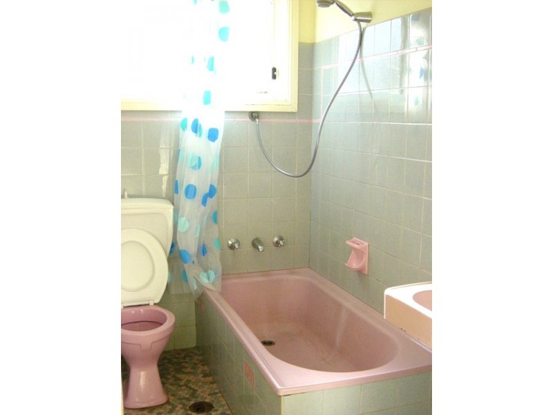 Fairfield East NSW 2165