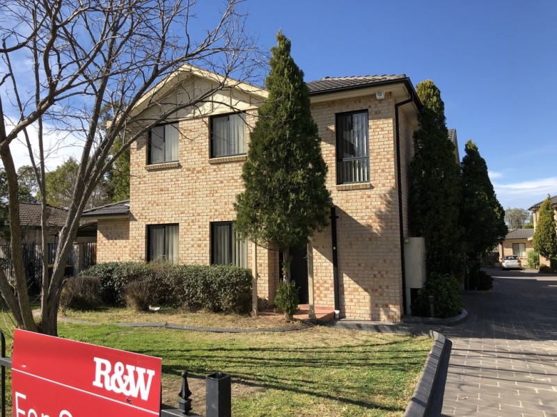 Fairfield NSW 2165