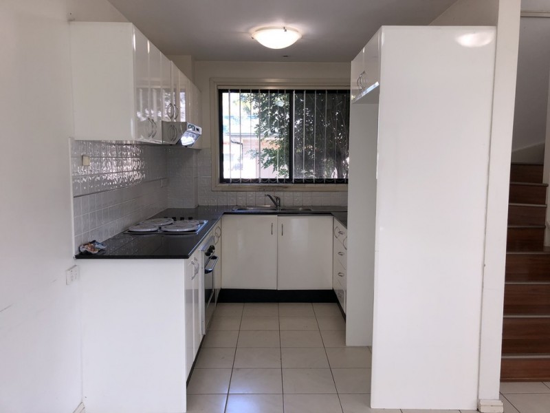 Fairfield NSW 2165