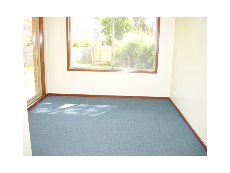 8 RABAUL CLOSE, Bossley Park NSW 2176