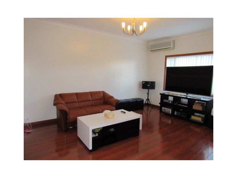 Canley Heights NSW 2166