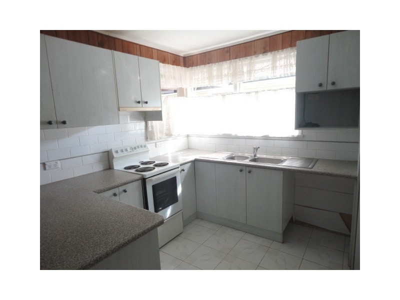 Fairfield West NSW 2165