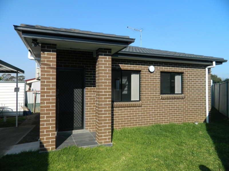 Fairfield West NSW 2165