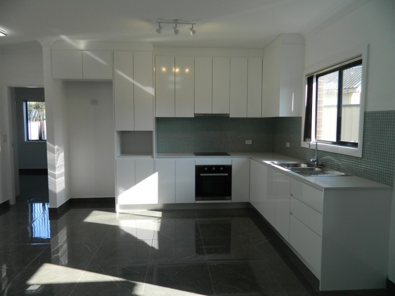 Fairfield West NSW 2165