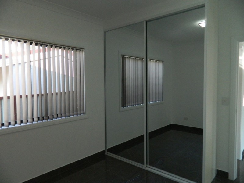 Fairfield West NSW 2165