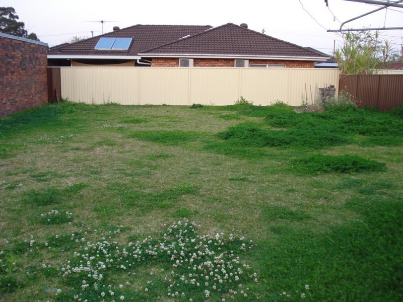 Fairfield East NSW 2165