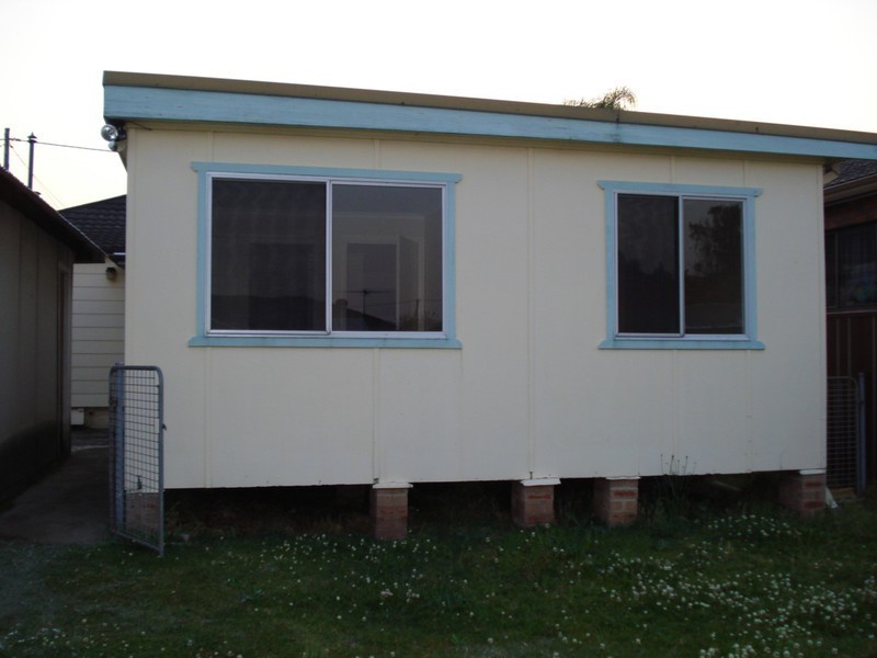 Fairfield East NSW 2165