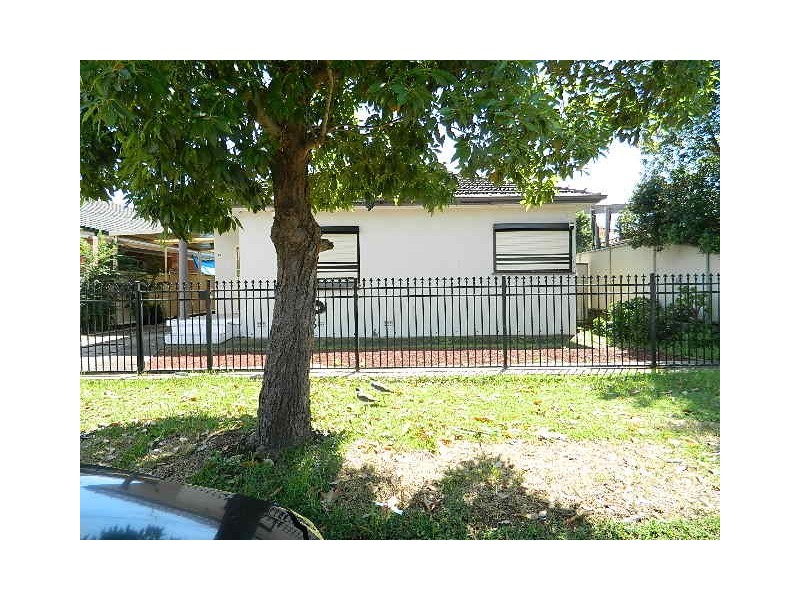 13 Veron Street, Fairfield East NSW 2165