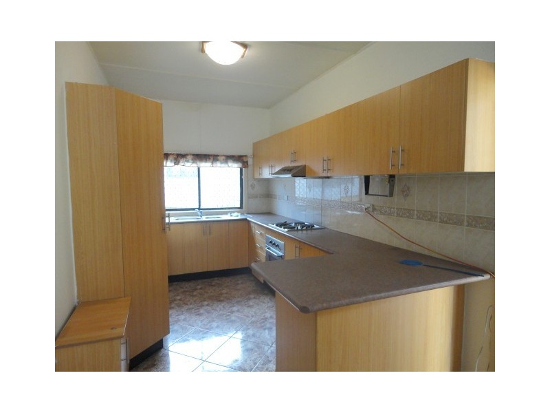 Fairfield East NSW 2165