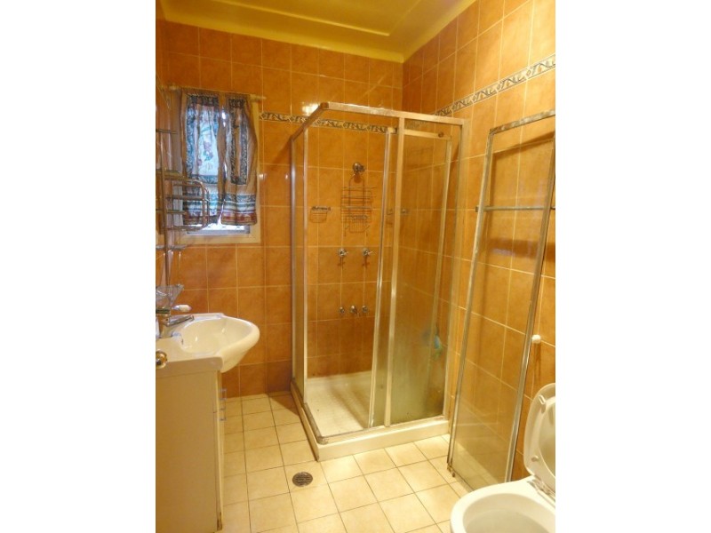 Fairfield East NSW 2165