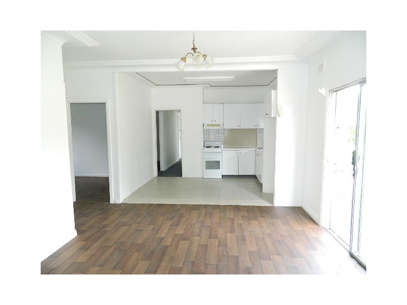 Fairfield East NSW 2165