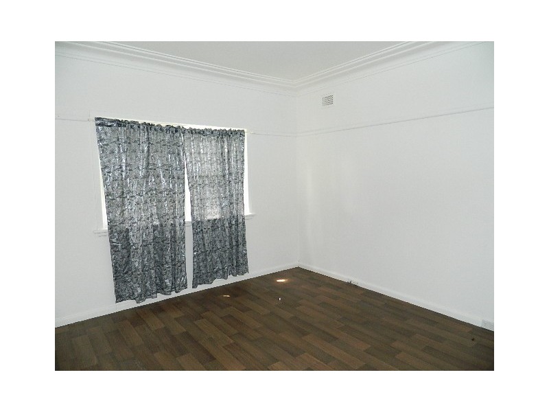 Fairfield East NSW 2165