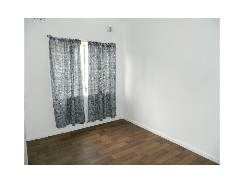 Fairfield East NSW 2165