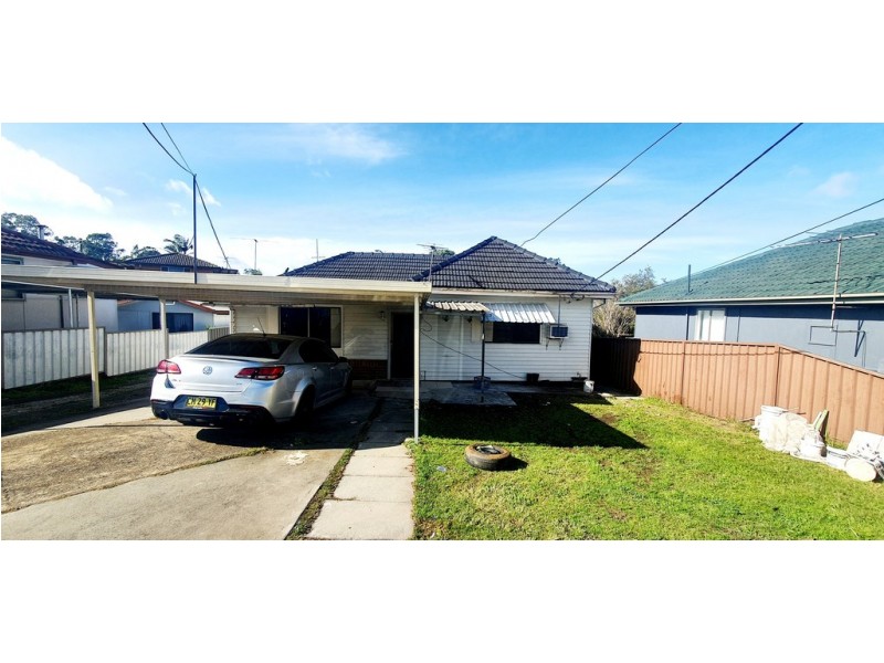 Fairfield West NSW 2165