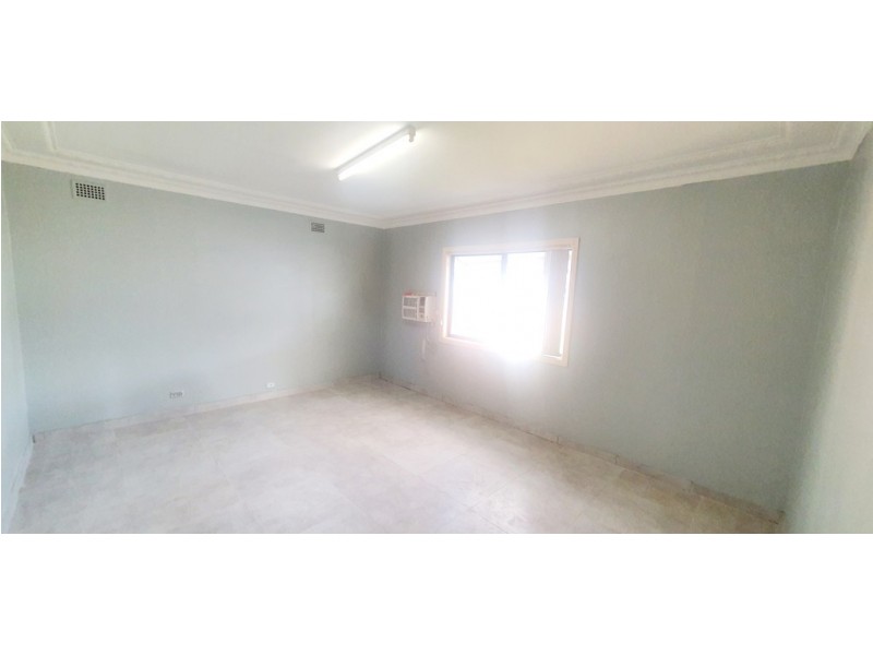 Fairfield West NSW 2165