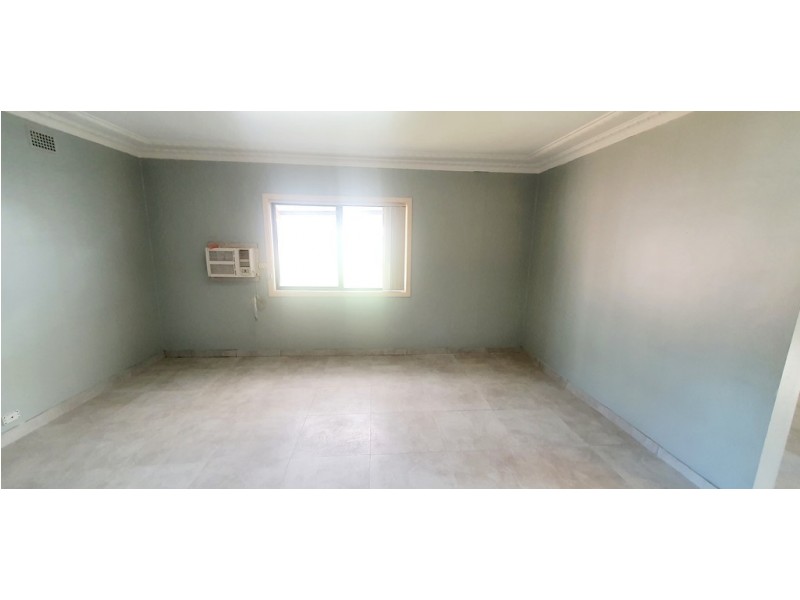 Fairfield West NSW 2165