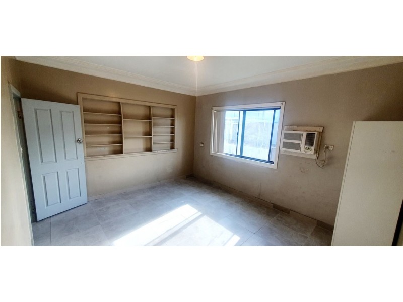 Fairfield West NSW 2165